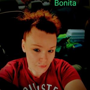 Meet your Posher, Daniella